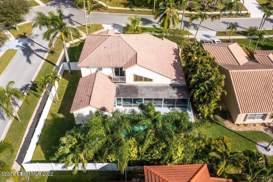 Photo of 8825 Spring Valley Drive