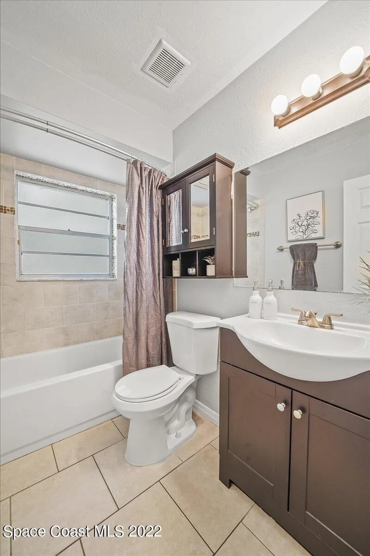Photo of 3074 Grace Street