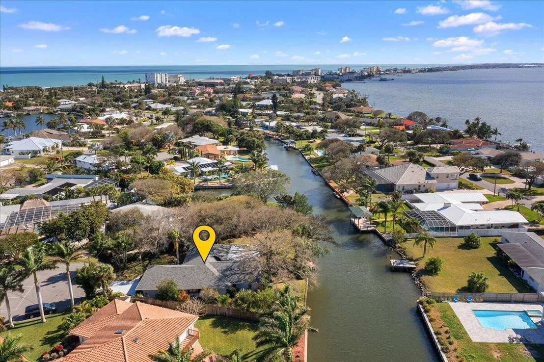 Photo of 1748 Bay Shore Drive