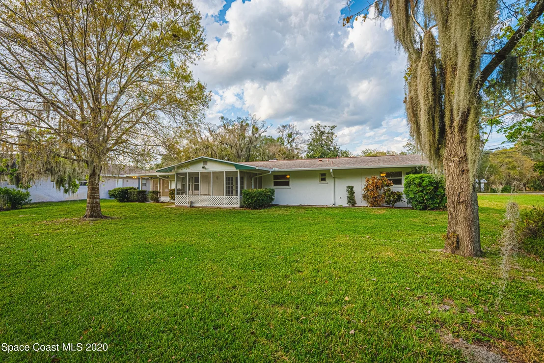 Photo of 1945 Trimble Road