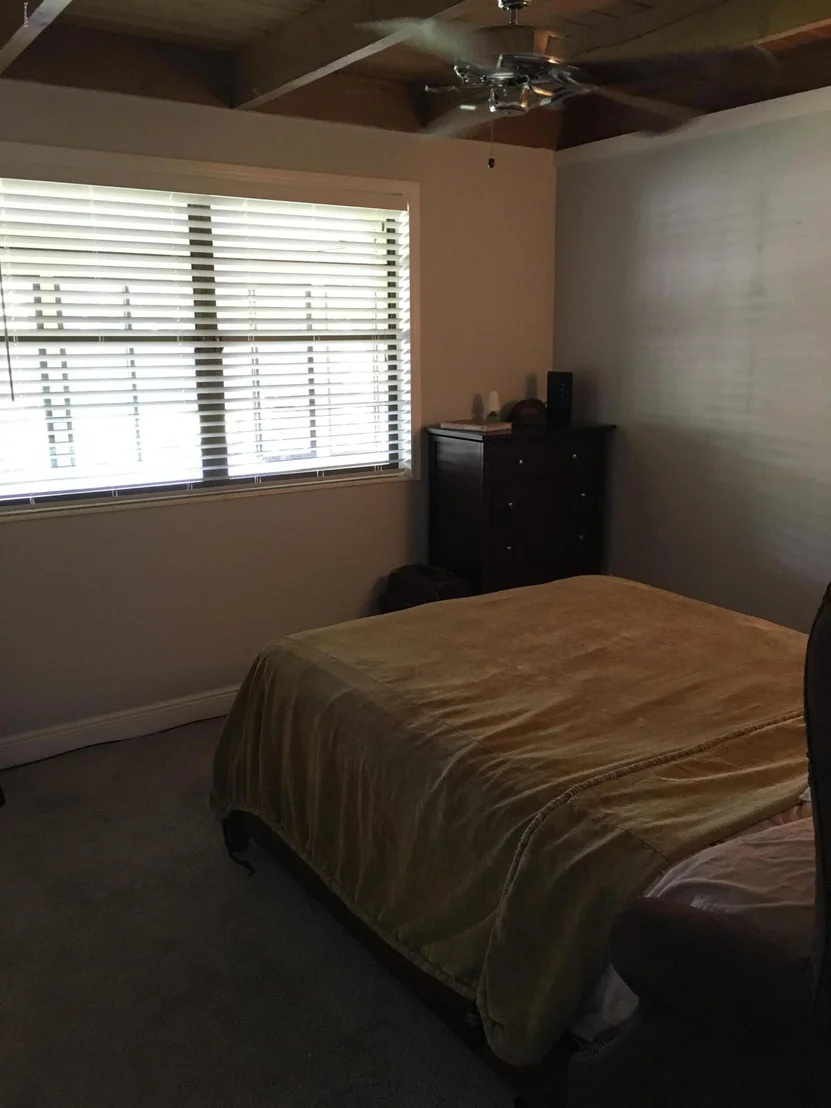 Photo of 1636 Dixie Way
