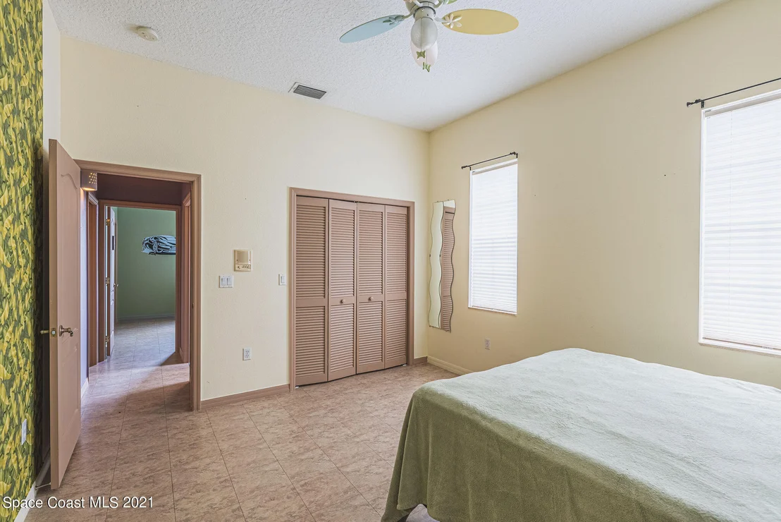 Photo of 585 Amber Lane