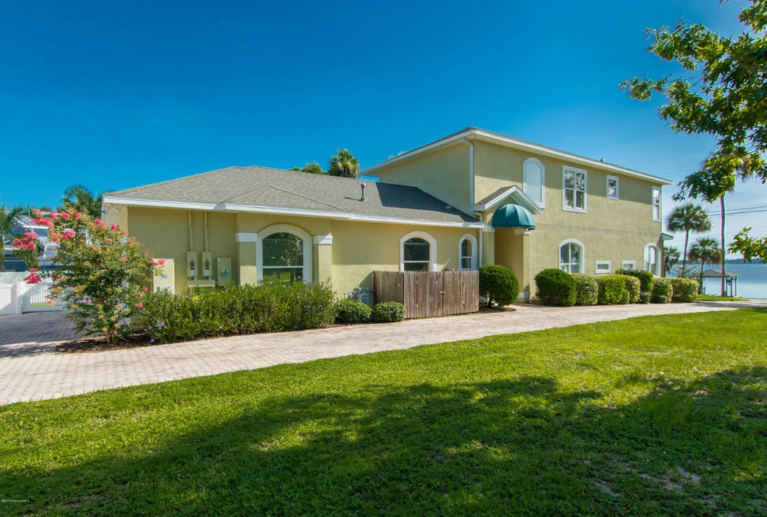 Photo of 1477 Rockledge Drive
