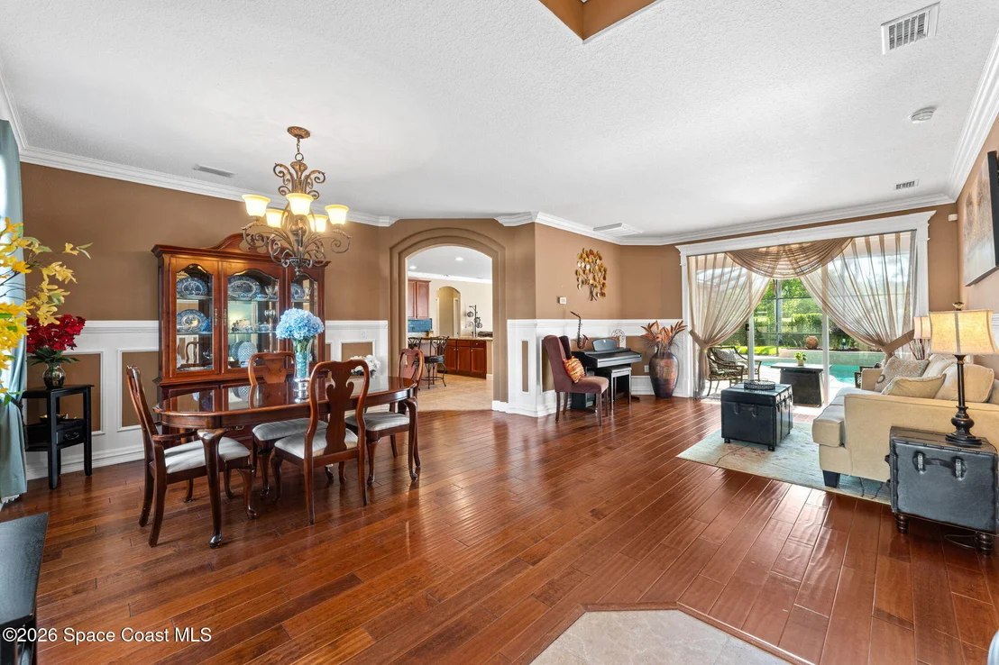 Photo of 1747 Croghan Drive