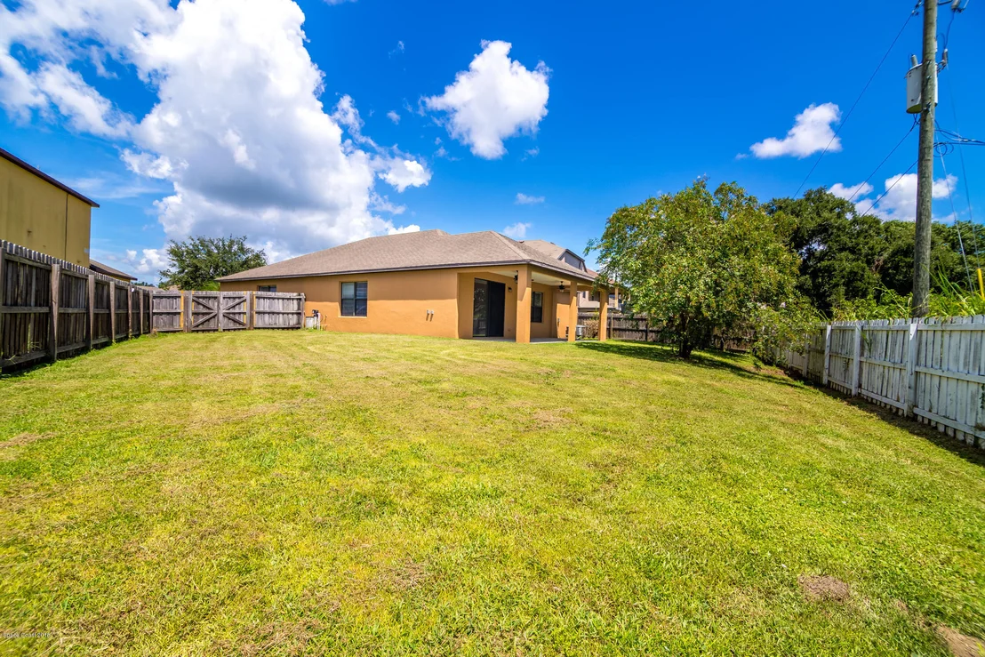 Photo of 394 Dryden Circle