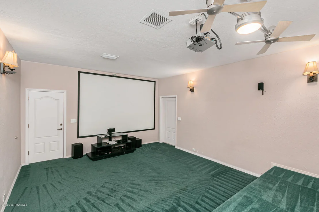Photo of 2240 Pine Meadow Avenue