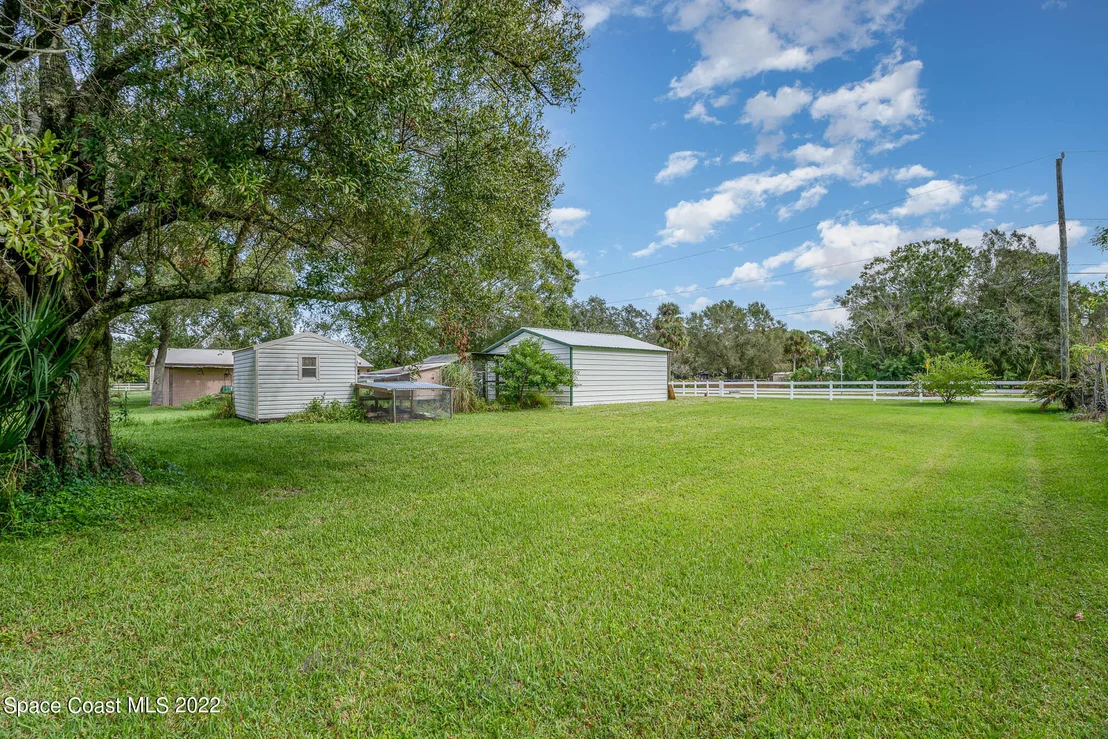 Photo of 2365 Lake Drive