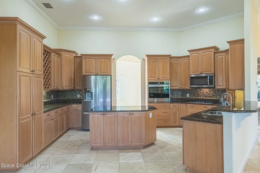 Photo of 8181 Compton Way