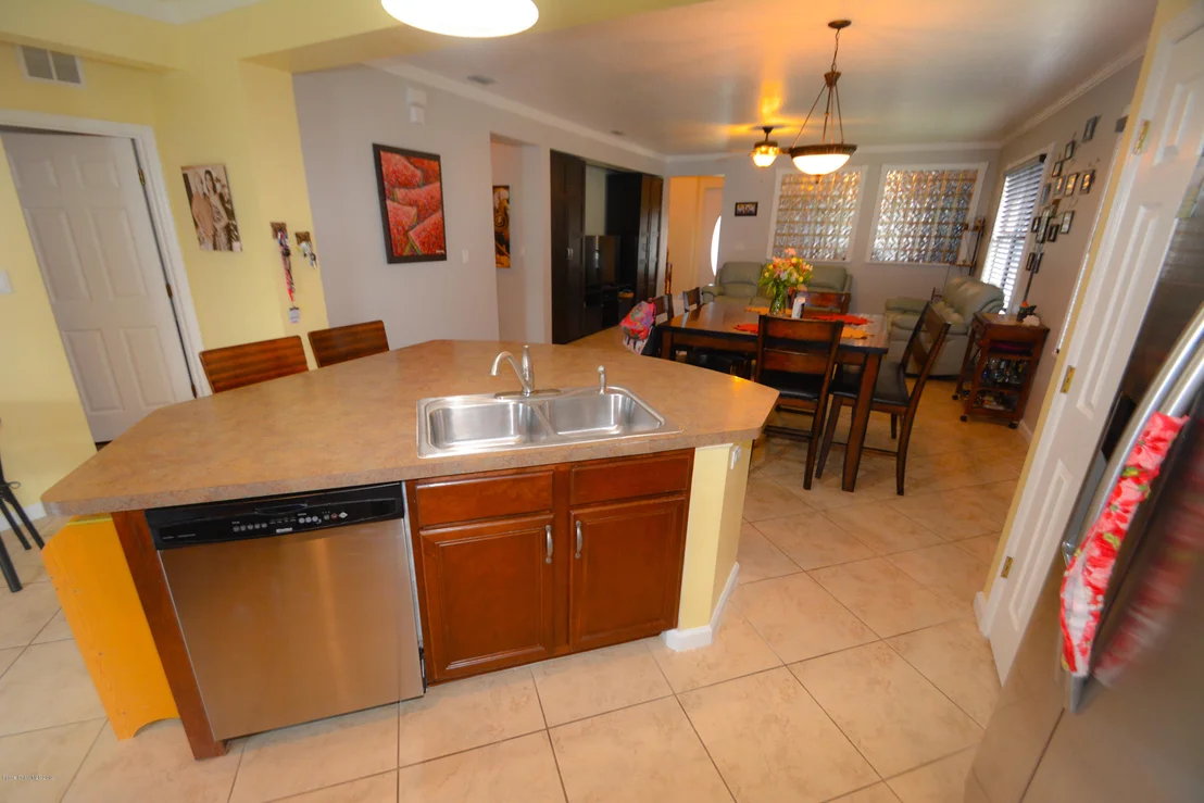 Photo of 734 Dryden Circle