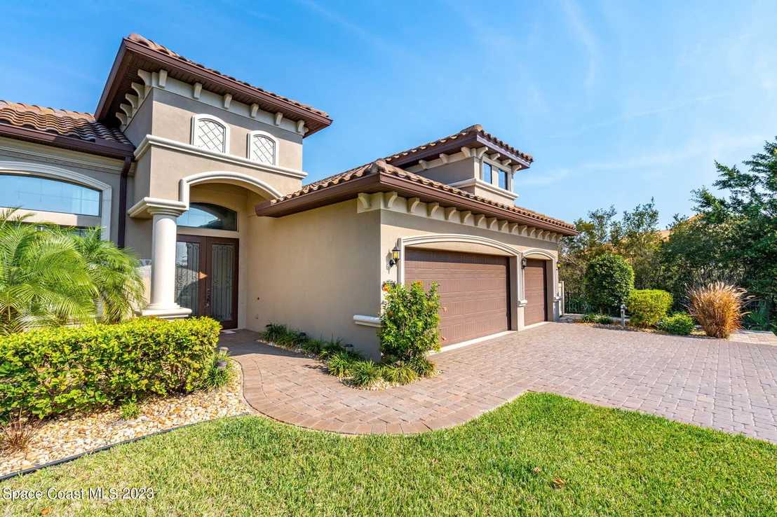 Photo of 5530 Calder Drive