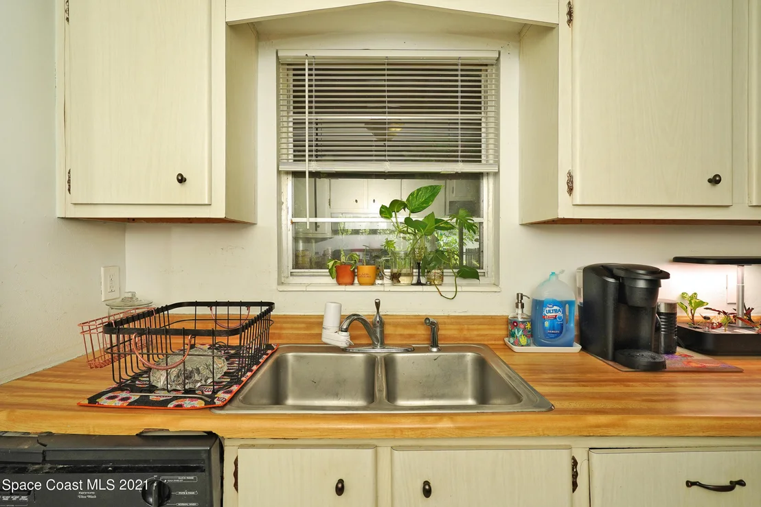Photo of 2473 Bonny Drive