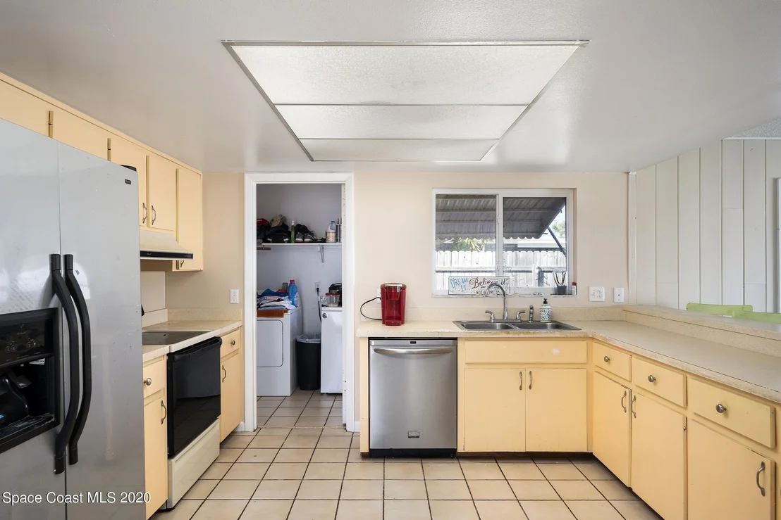 Photo of 182 Sand Dollar Road