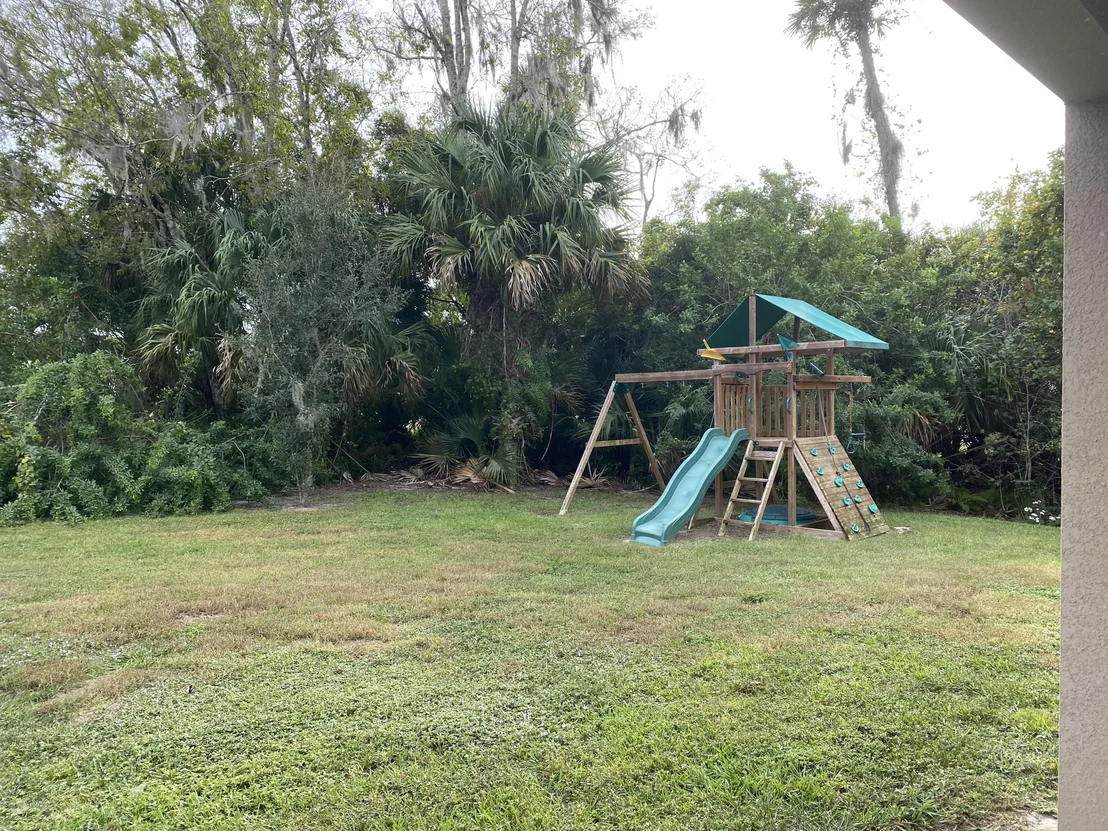 Photo of 2485 Falcon Lane