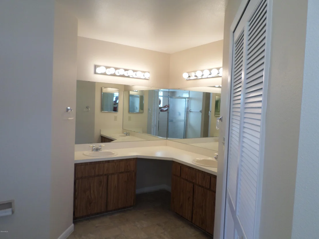 Photo of 831 Pine Shadows Avenue