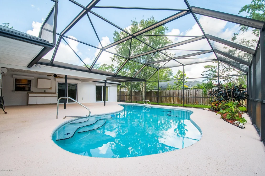 Photo of 3528 Reign Street