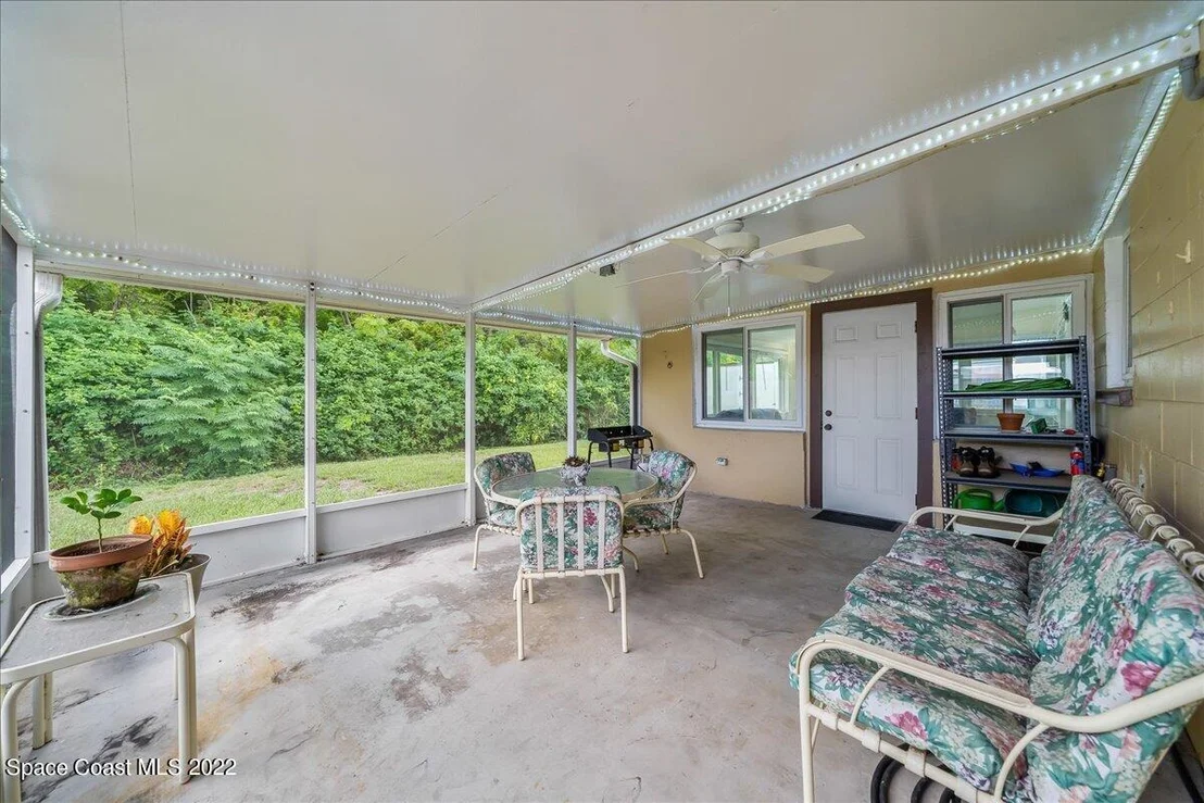 Photo of 2546 Lorna Drive