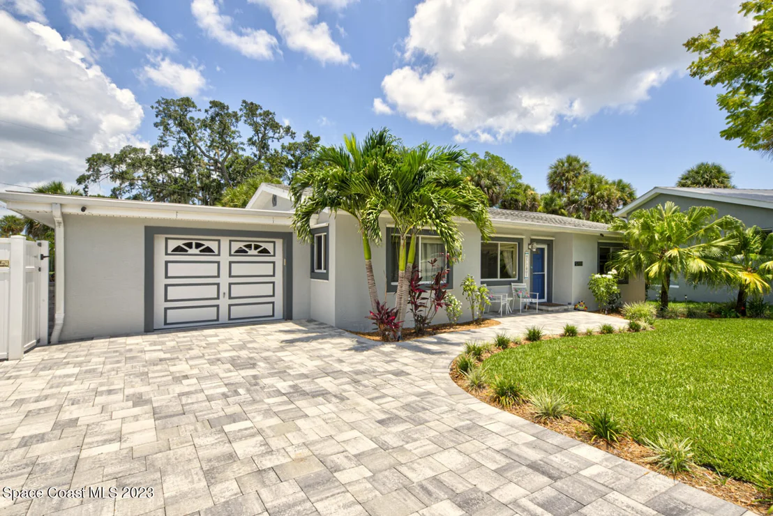 Photo of 2305 St Andrews Circle