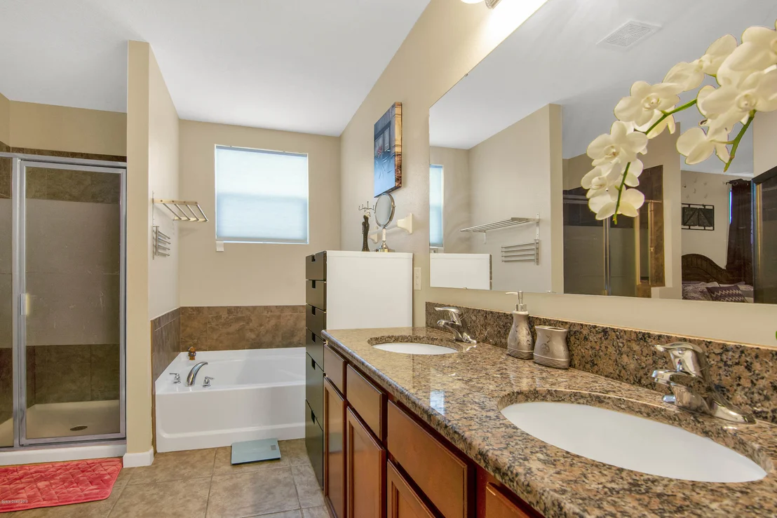Photo of 909 Fiddleleaf Circle