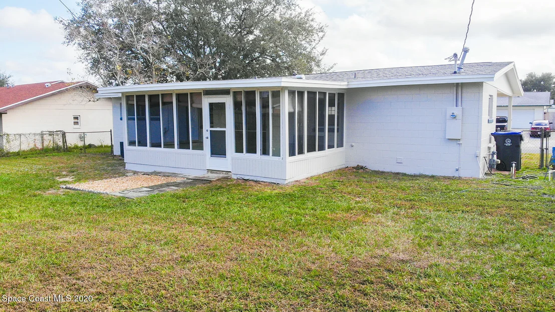 Photo of 920 Loretta Drive