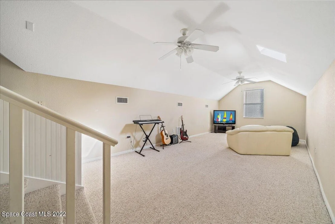Photo of 2303 Colonial Drive