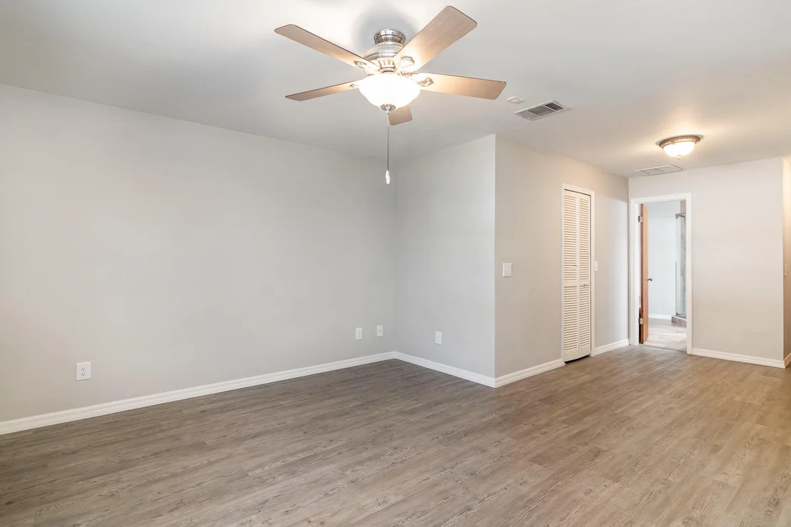 Photo of 805 Kara Circle