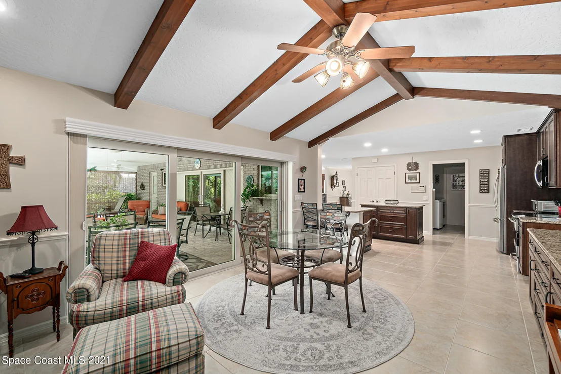 Photo of 539 Lanternback Island Drive
