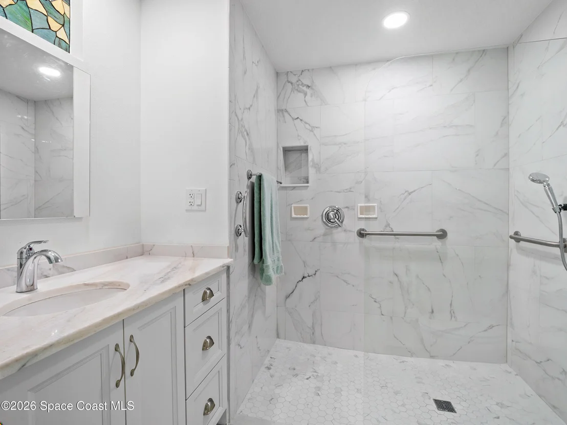 Photo of 807 Ballard Drive
