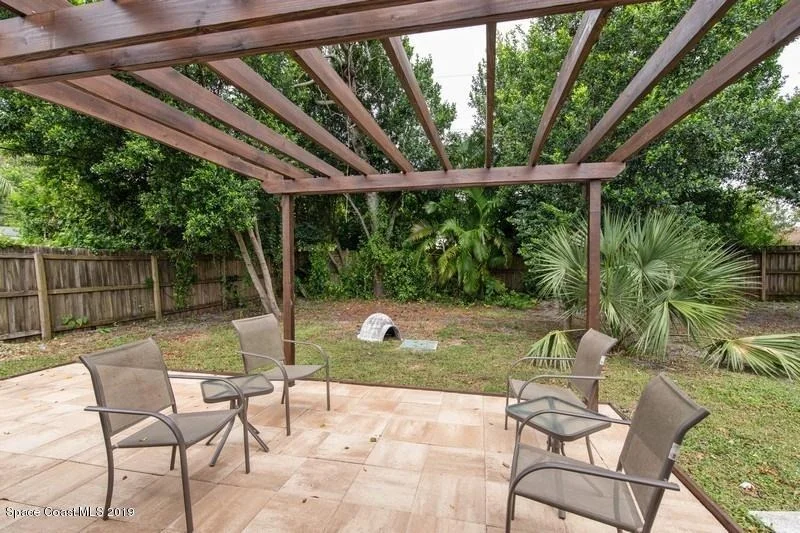 Photo of 2614 Locksley Road