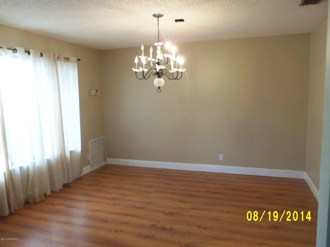 Photo of 3067 N Rio Pino