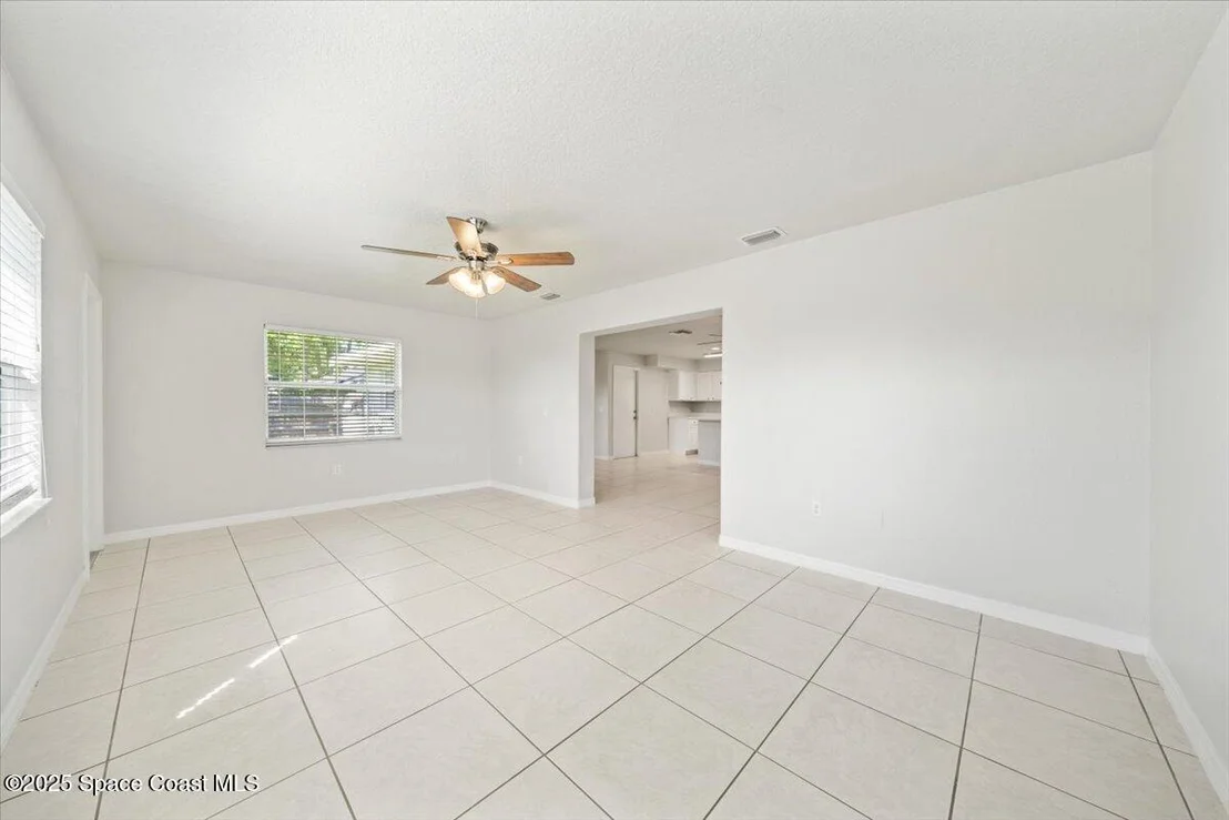 Photo of 680 Bluefields Street SE