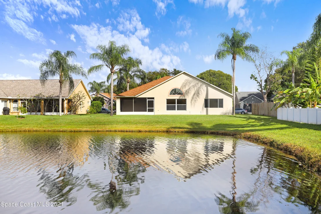 Photo of 1003 Pelican Lane