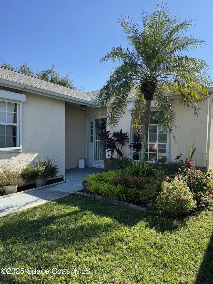 Photo of 870 Cross Lake Drive