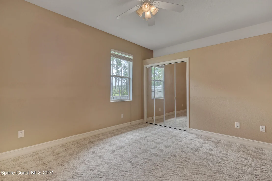 Photo of 2875 Kingfisher Way