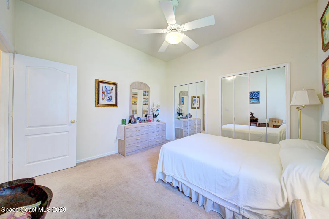 Photo of 1155 Tuckaway Drive