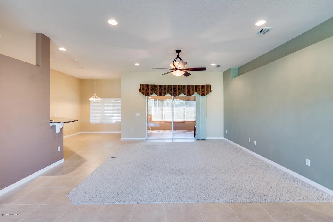 Photo of 2092 Woodfield Circle