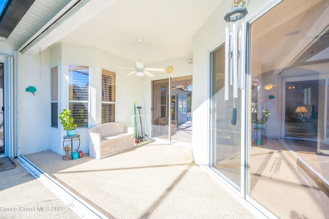 Photo of 697 Carriage Hill Road