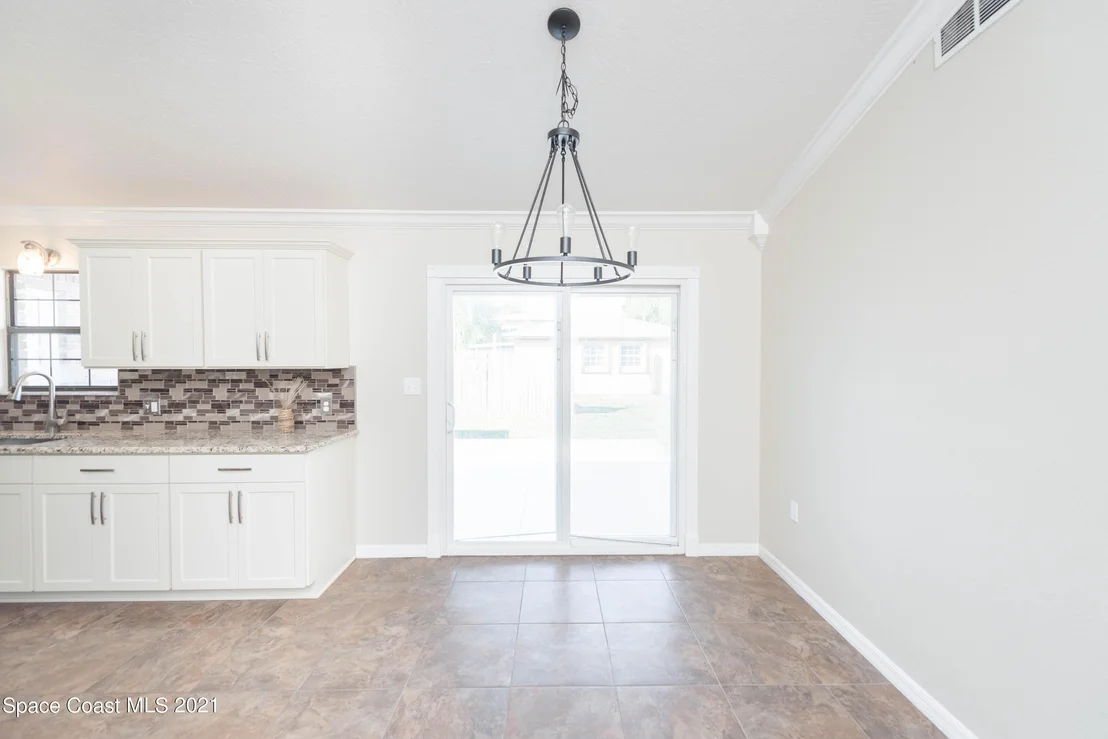 Photo of 6570 Beggs Ter