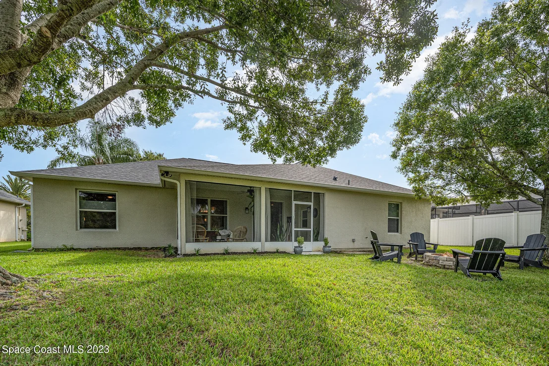 Photo of 245 Pebble Hill Way