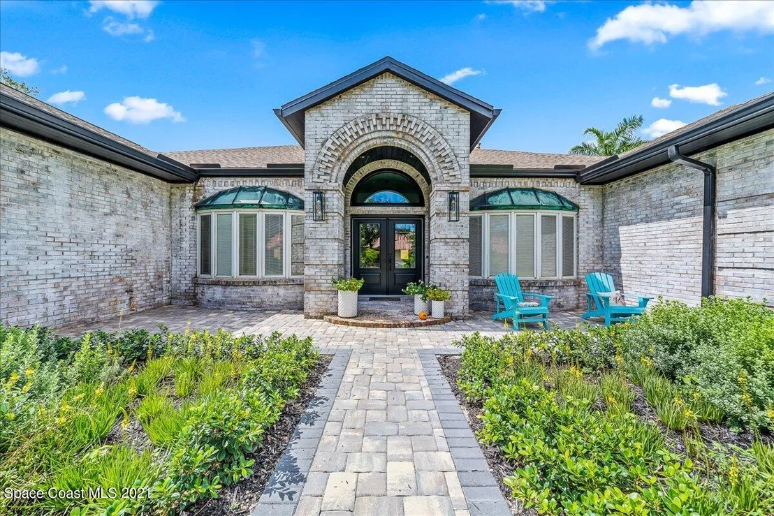 Photo of 629 Hummingbird Drive