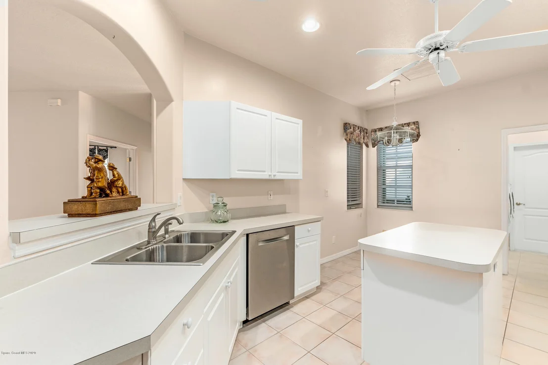 Photo of 4783 Parkstone Drive