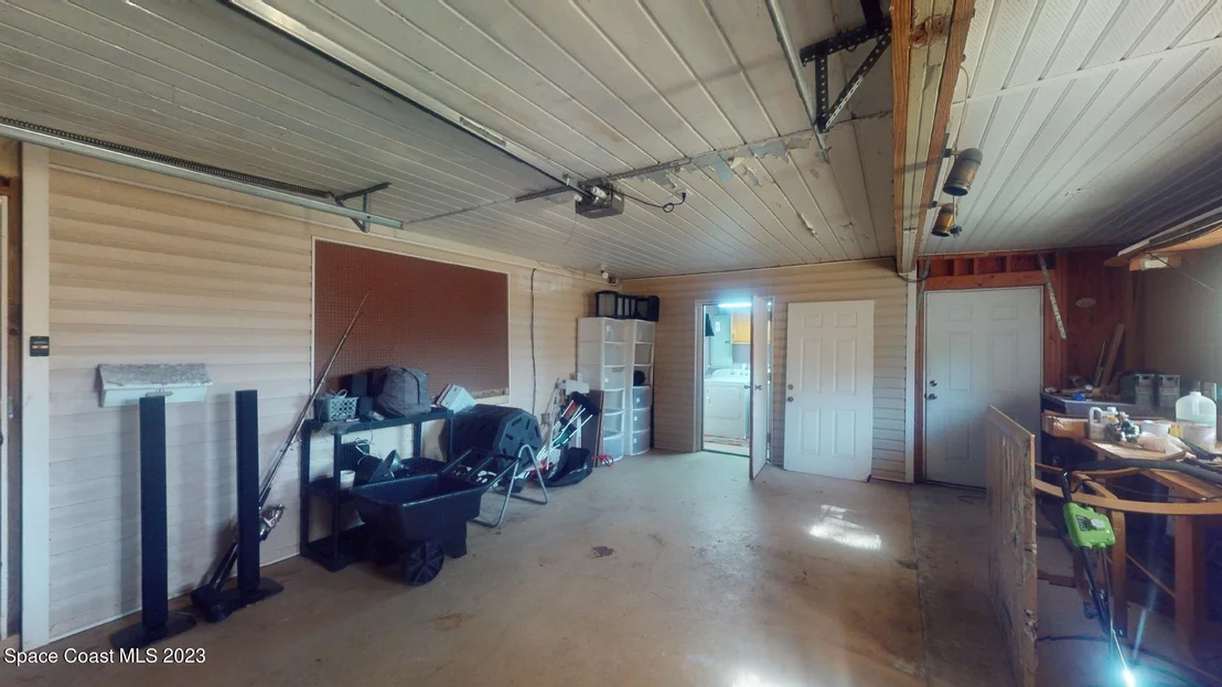 Photo of 325 Cinnamon Drive