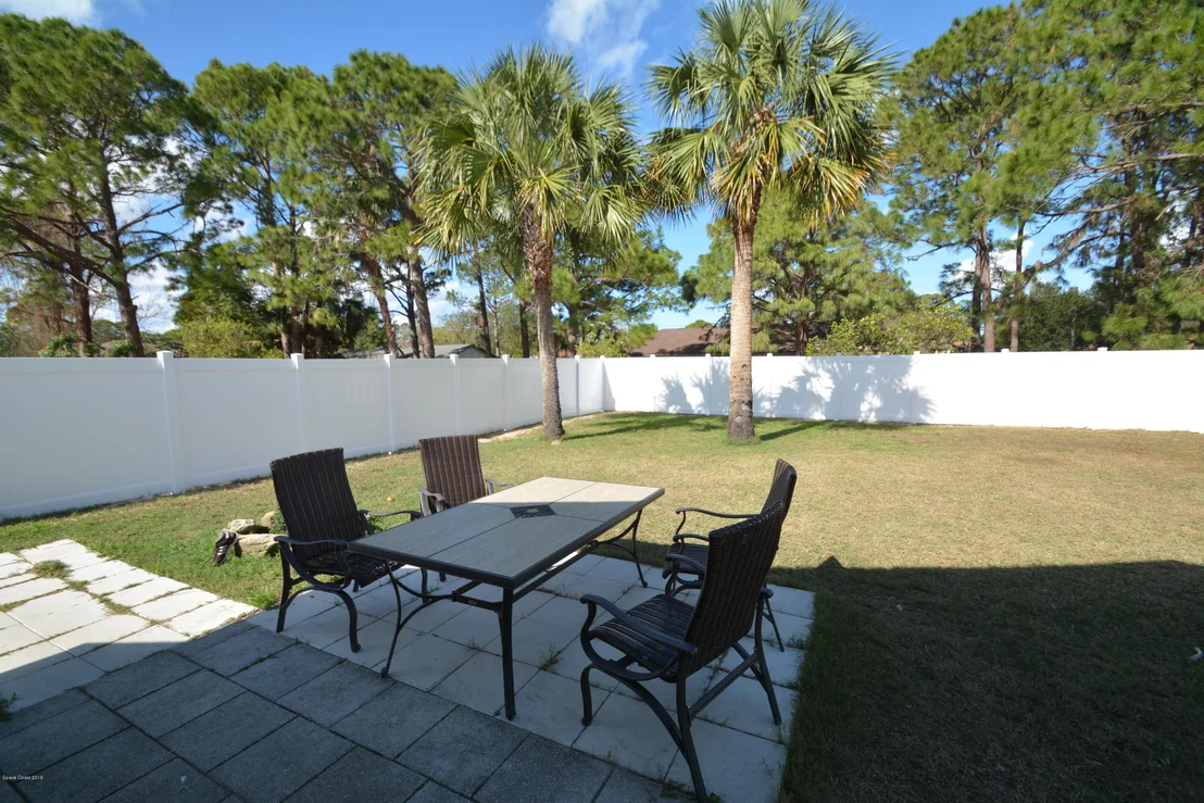Photo of 4544 Alfred Street