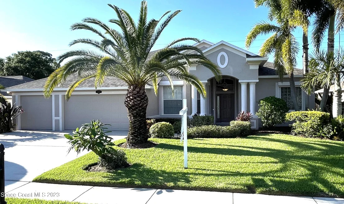 Photo of 2223 Woodfield Circle