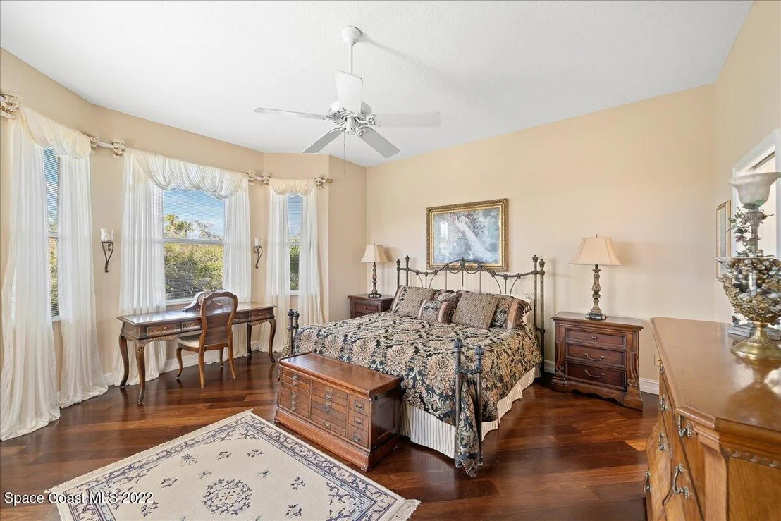 Photo of 937 Palm Brook Drive