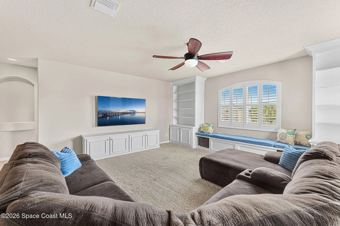 Photo of 8533 Drayton Circle