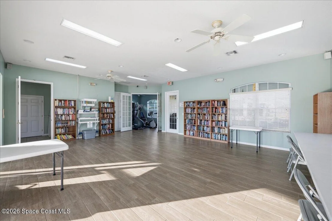 Photo of 4570 Portage Trail