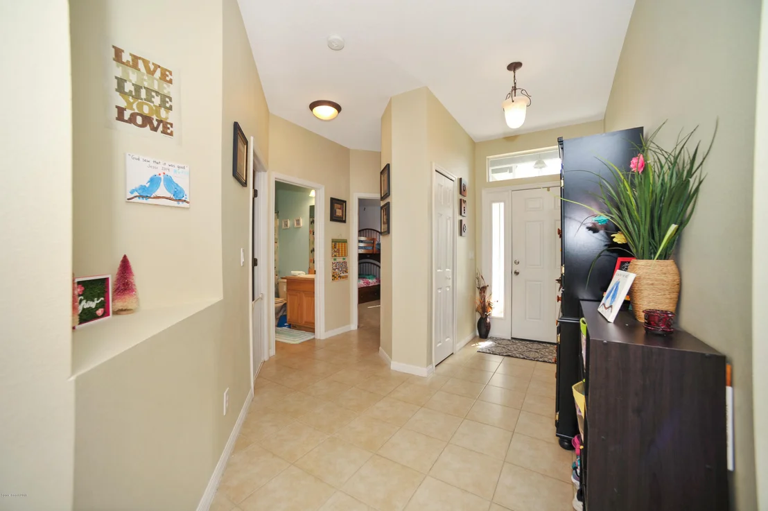 Photo of 1678 Maeve Circle
