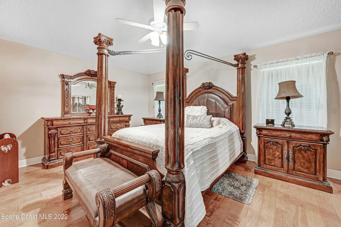 Photo of 1620 James Circle
