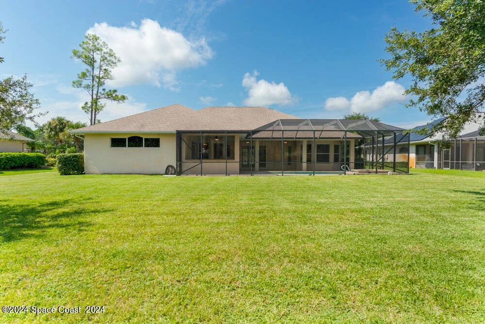 Photo of 2131 Windbrook Drive SE
