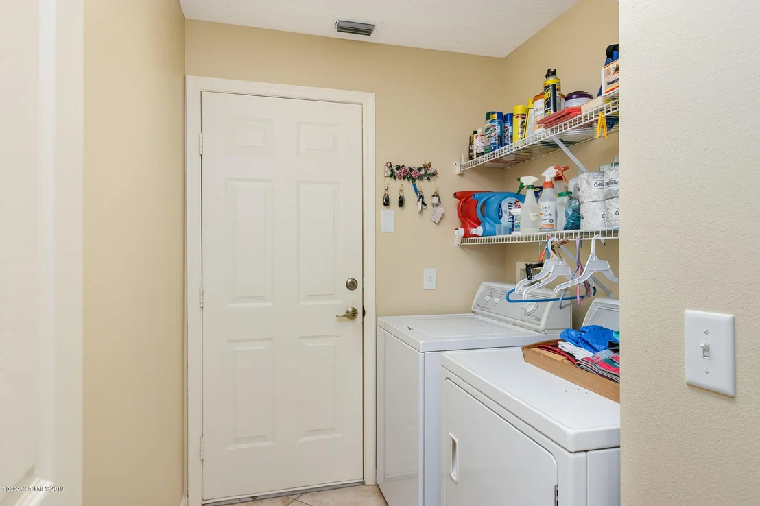 Photo of 3861 Saint Armens Circle
